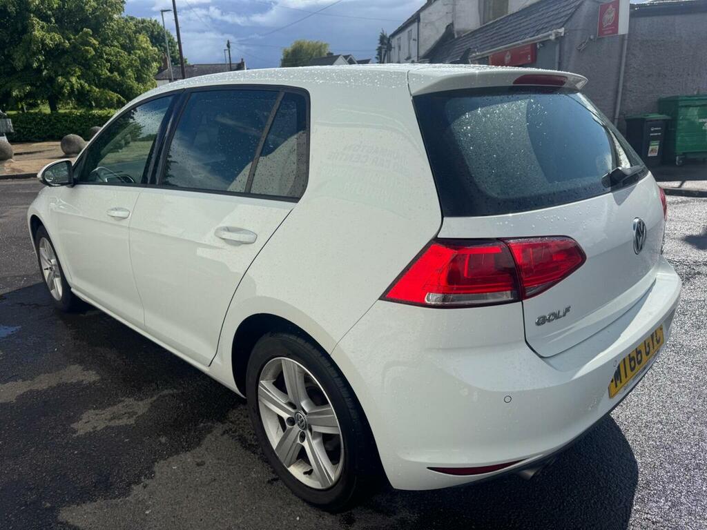 Volkswagen Golf Hatchback 2.0 Tdi Bluemotion Tech Match Edition Ds MT66GYC White #4
