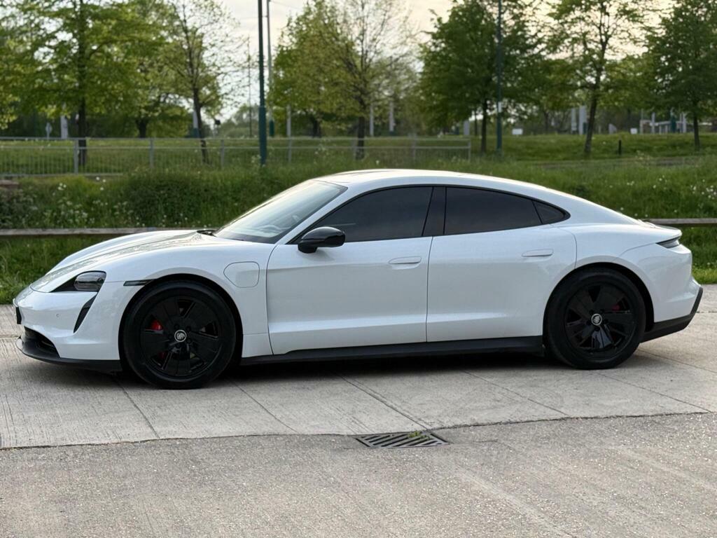 Porsche Taycan Performance Plus 93.4Kwh 4S 4Wd EY23VUG White #6