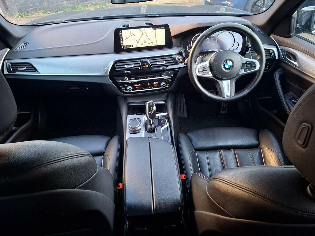 BMW 5 Series Saloon 2.0 520D M Sport Euro 6 Ss 201 AJ18TKC Grey #3