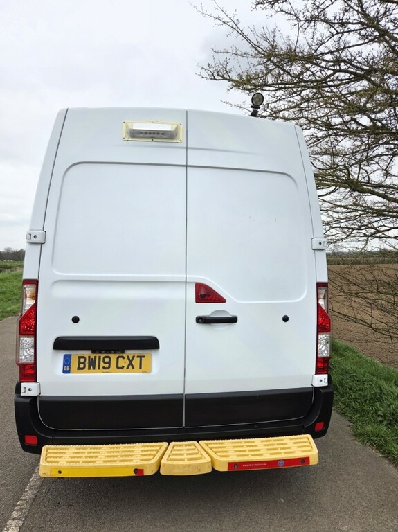 Vauxhall Movano Panel Van 2.3 Cdti 3500 2019 BW19CXT White #4