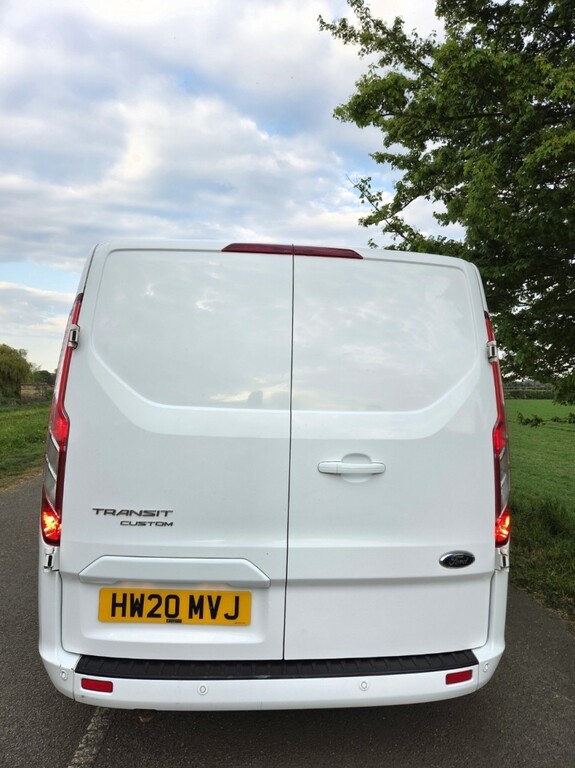 Ford Transit Custom Panel Van 2.0 300 Ecoblue Limited 2020 HW20MVJ White #4