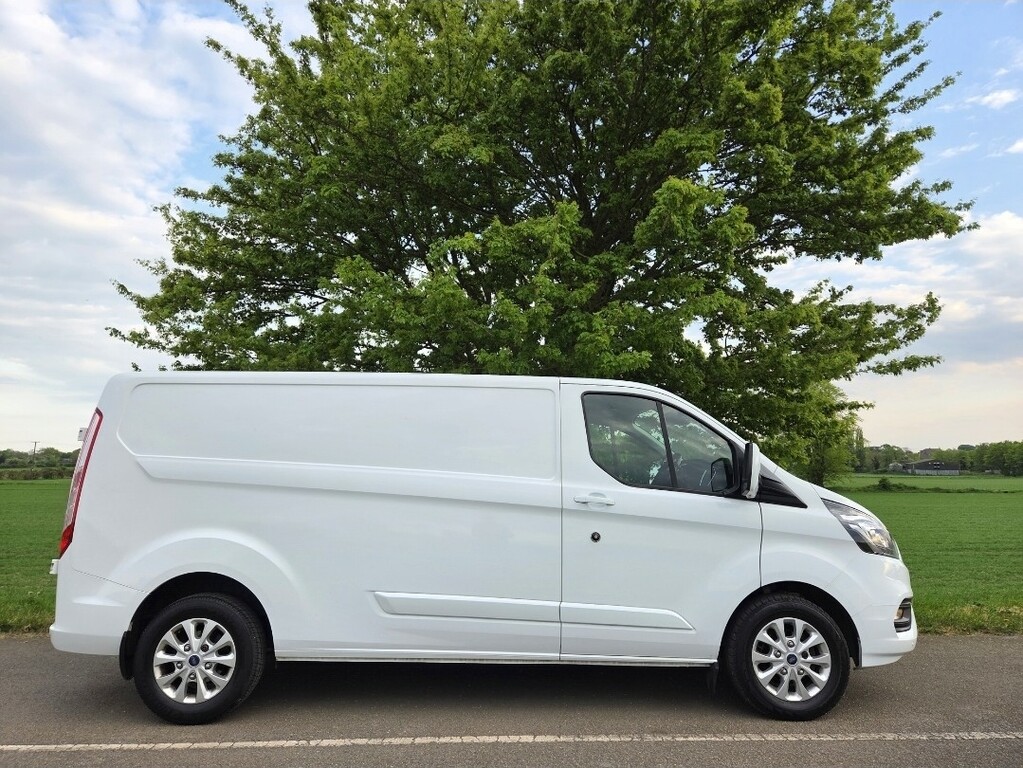 Ford Transit Custom Panel Van 2.0 300 Ecoblue Limited 2020 HW20MVJ White #6