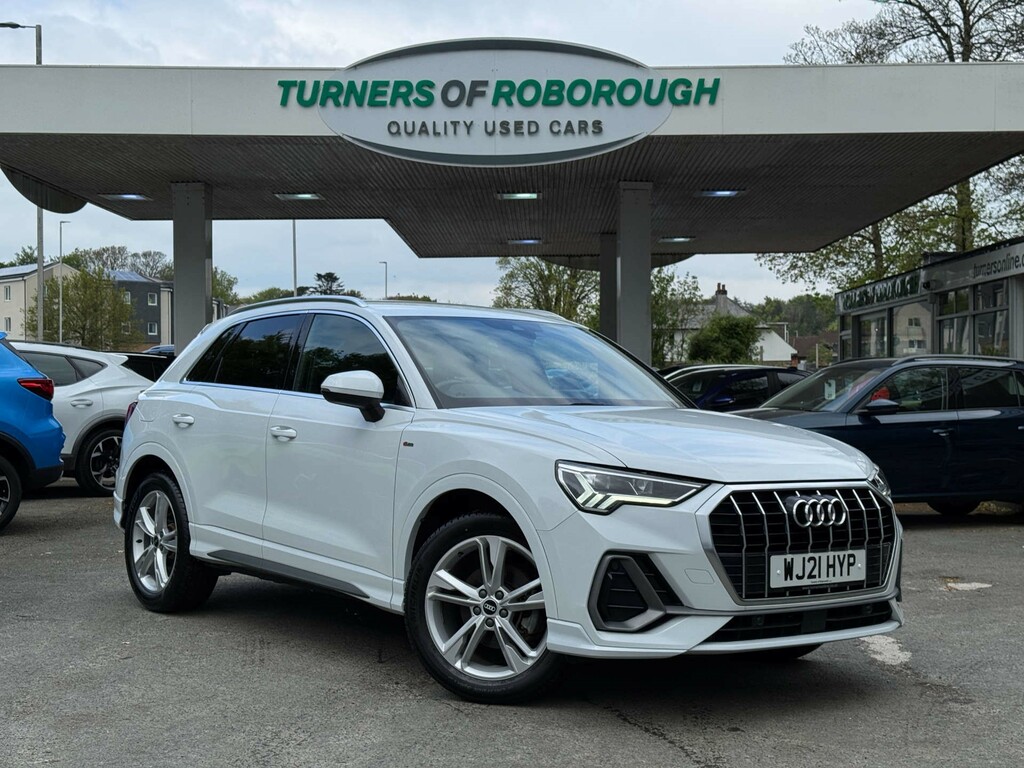 Audi Q3 1.5L 35 Tfsi S Line 