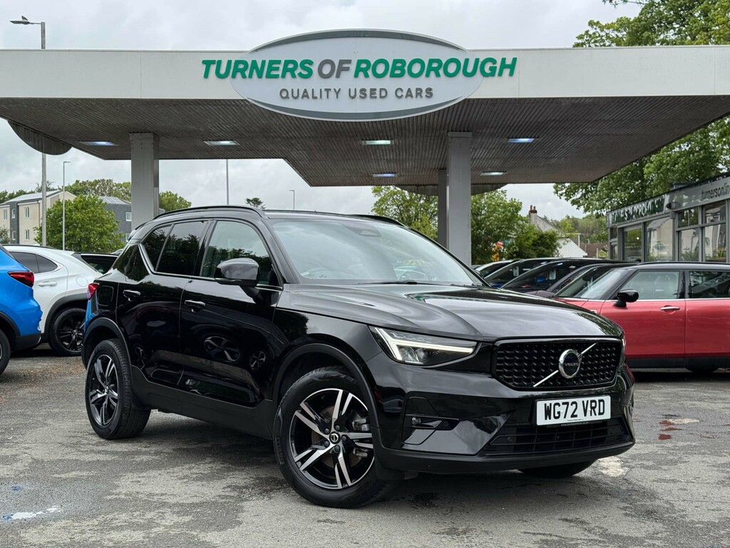 Volvo XC40 2.0L B3 Mhev Plus Dark Dct 