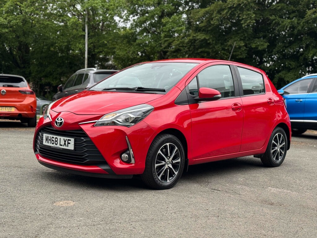 Toyota Yaris 1.5L Icon Tech MH68LXF Red #3