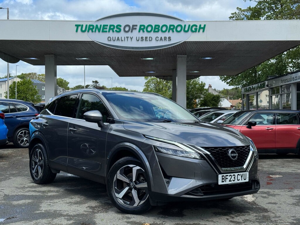 Nissan Qashqai 1.3L Mhev N-connecta 
