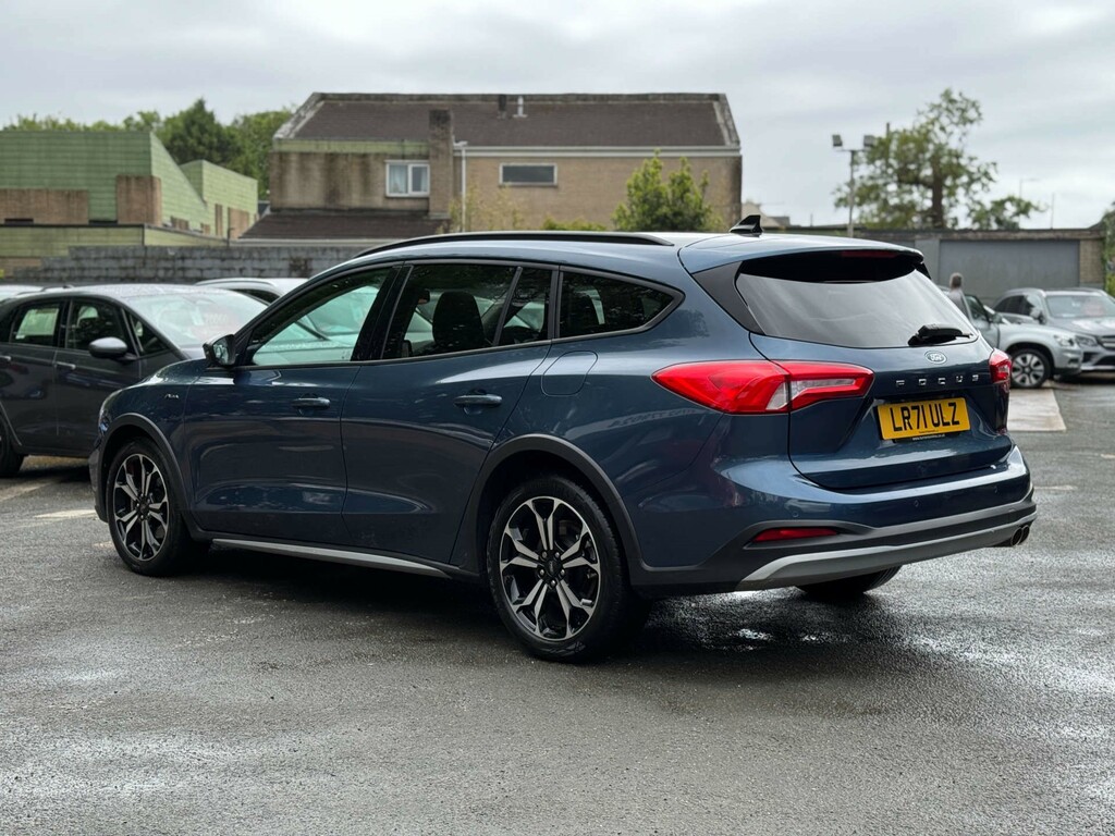 Ford Focus 1.0L Ecoboost Active X #5