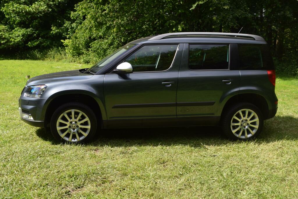 Skoda Yeti 2.0 Tdi Se Outdoor Dsg 4Wd Euro 5 140 DF15JVN Grey #4
