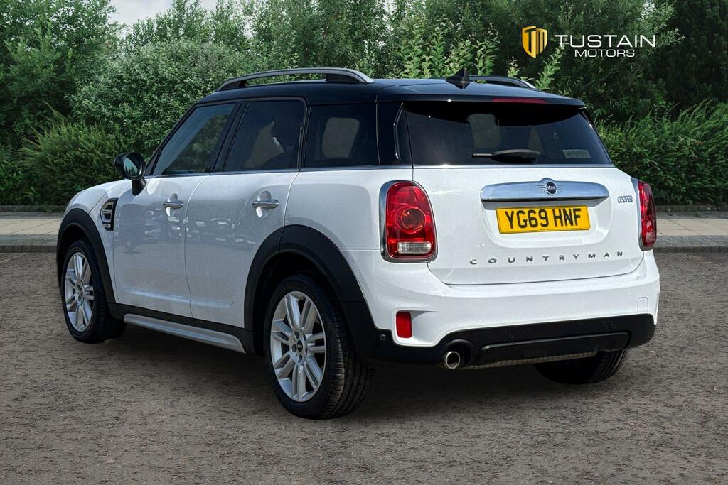 Mini Countryman Mini Countryman 1.5 Cooper Exclusive Suv Pe... YG69HNF #4