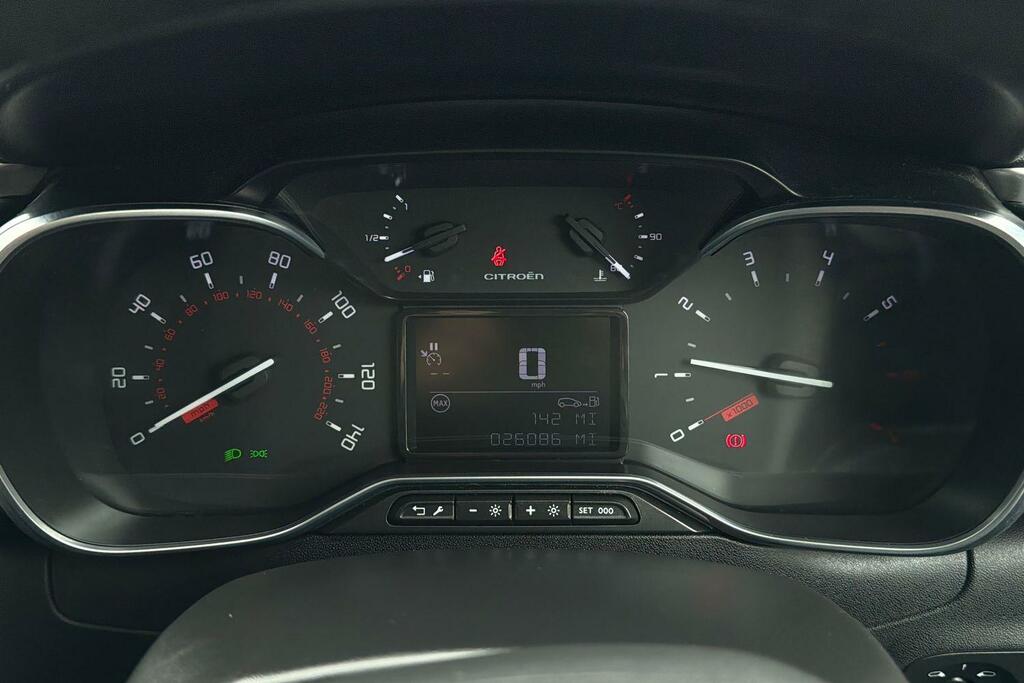 Citroen C3 Citroen C3 1.2 Puretech Max Hatchback Petro... MT24VOA #5