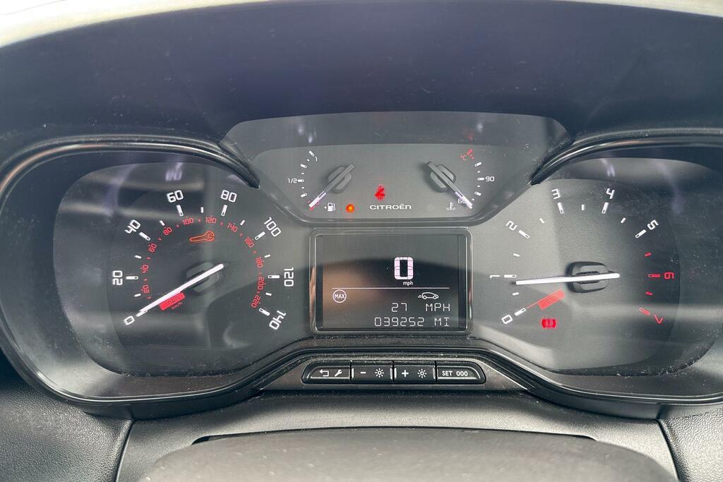 Citroen C3 Aircross Citroen C3 Aircross 1.2 Puretech C Series Editi... SM72EGD  #5