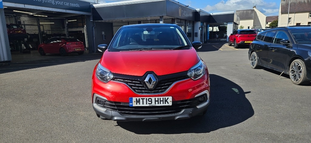 Renault Captur Renault Captur 0.9 Tce Energy Play Suv Petr... MT19HHK Black #2