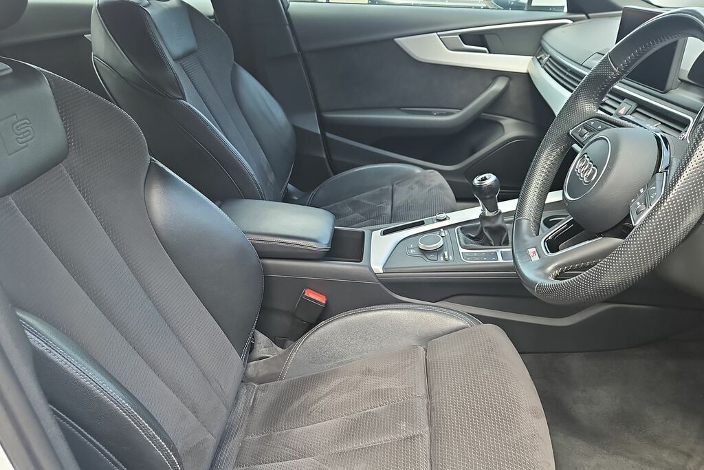 Audi A4 Audi A4 Saloon 1.4 Tfsi S Line Saloon Petro... White #5