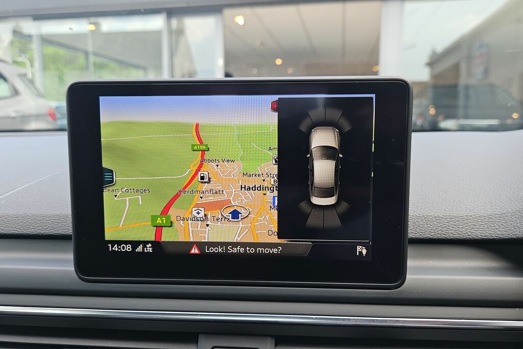 Audi A4 Audi A4 Saloon 1.4 Tfsi S Line Saloon Petro... White