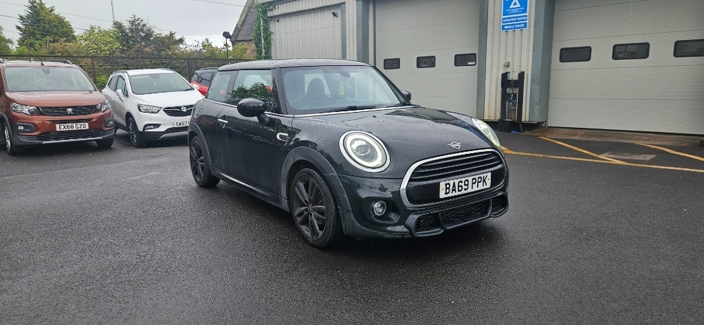 Mini Hatch Mini Hatch 1.5 Cooper Sport Hatchback 3D... Black