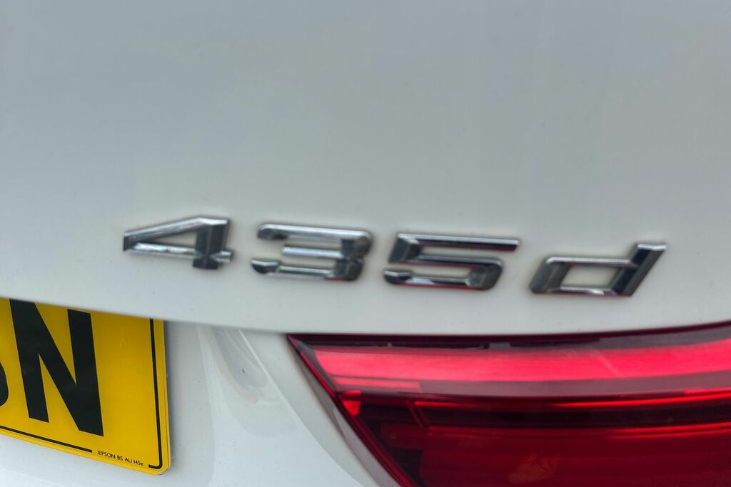 BMW 4 Series Gran Coupe Gran Coupe White #10