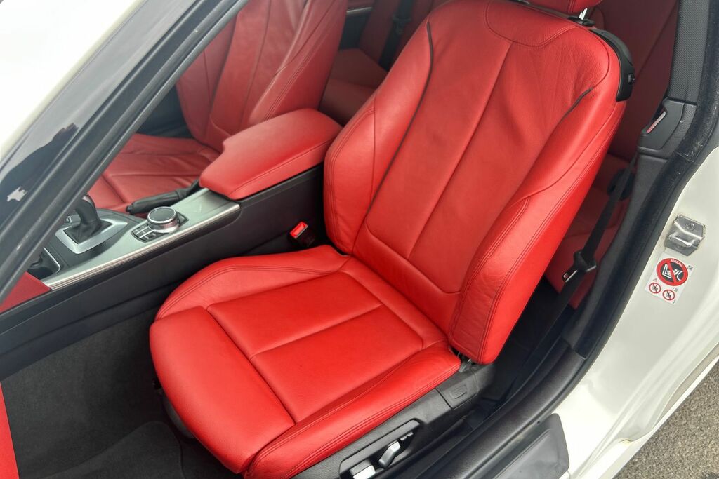 BMW 4 Series Gran Coupe Gran Coupe White #22