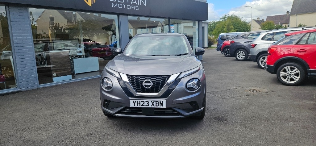 Nissan Juke Nissan Juke 1.0 Dig T Acenta Suv Man... YH23XBM #2
