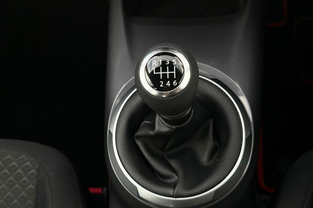 Nissan Juke Nissan Juke 1.0 Dig T Acenta Suv Man... DL72KKP #6