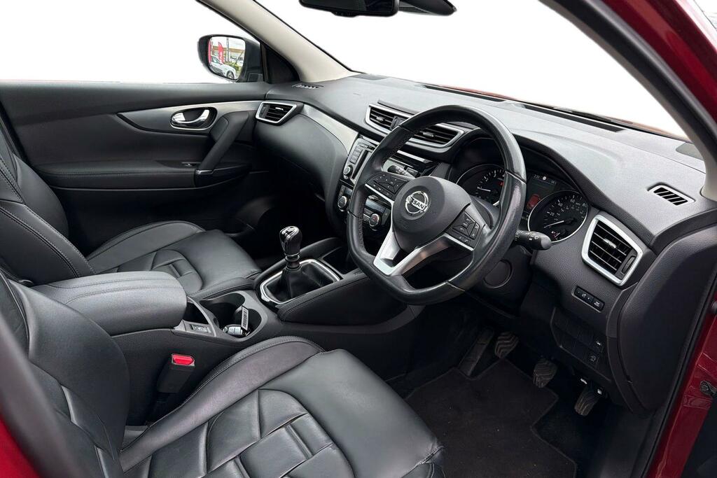 Nissan Qashqai Nissan Qashqai 1.3 Dig T N Motion Suv Petro... VK21LWT #2