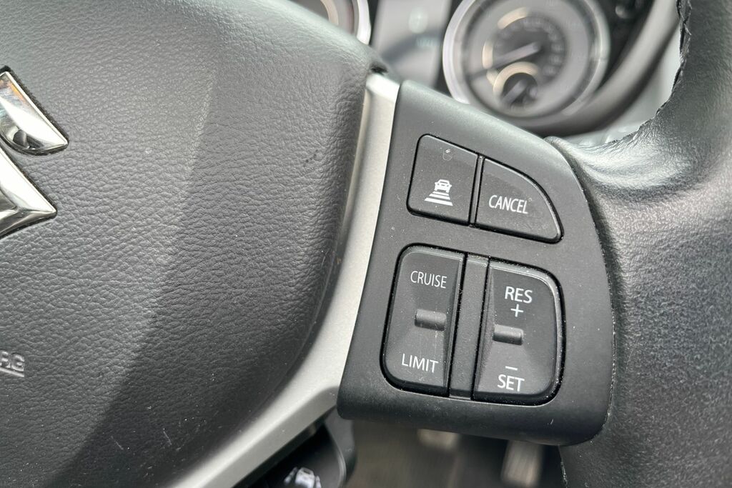 Suzuki S Cross 2024 74 1.4  #24
