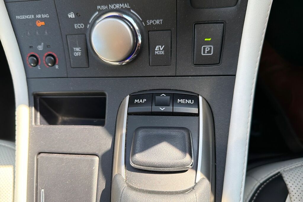 Lexus CT 200H 1.8 Se-l Premier Cvt  #30