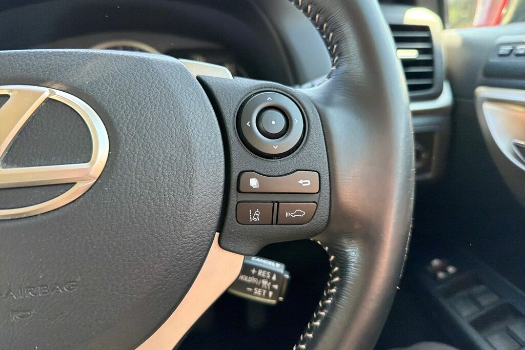 Lexus CT 200H 1.8 Se-l Premier Cvt  #22