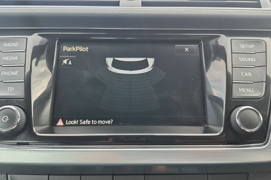 Skoda Fabia 1.0 Mpi Colour Edition Hatchback Grey #14