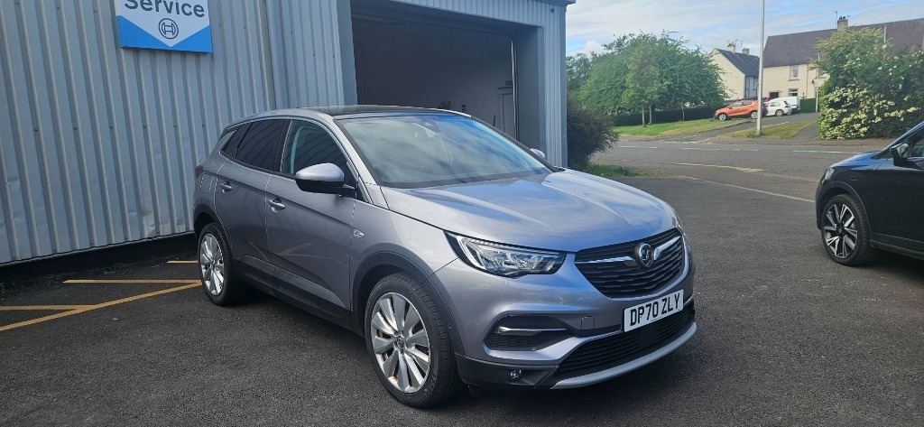 Vauxhall Grandland X Vauxhall Grandland X 1.5 Turbo D Blueinjection ... Grey