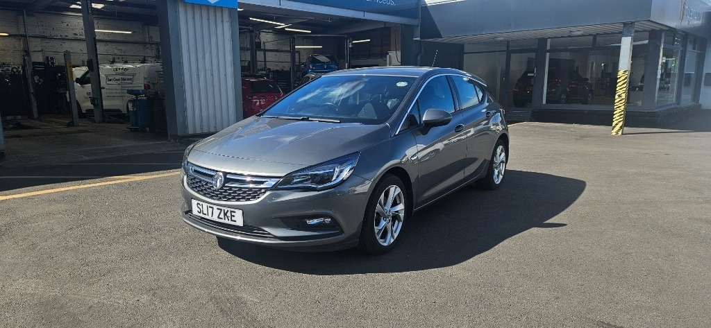 Vauxhall Astra Vauxhall Astra 1.4I Turbo Sri Hatchback Pet... SL17ZKE #5