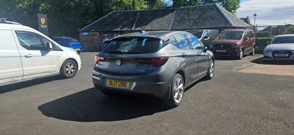 Vauxhall Astra Vauxhall Astra 1.4I Turbo Sri Hatchback Pet... SL17ZKE #2