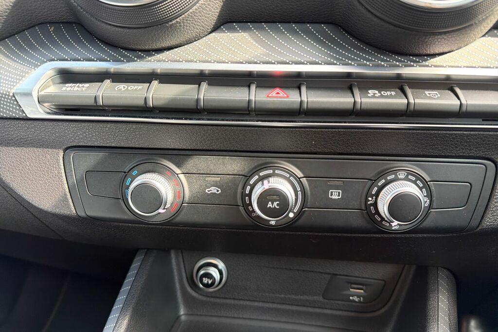 Audi Q2 S Line 30 Tfsi 116 Ps 6-Speed Blue #23