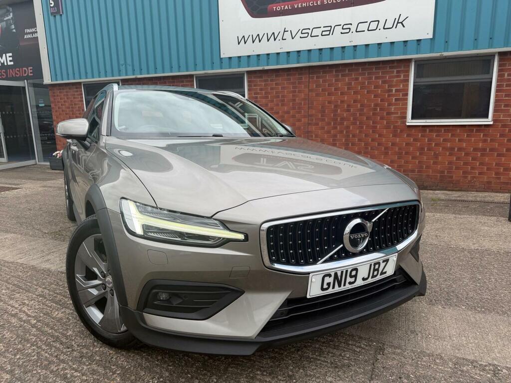 Volvo V60 Cross Country Estate 2.0 T5 Plus Awd Euro 6 Ss 2019 Grey #3