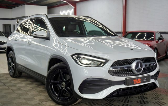 Mercedes-Benz GLA Class 1.3 Gla250e 15.6Kwh Exclusive Edition Premium Su White
