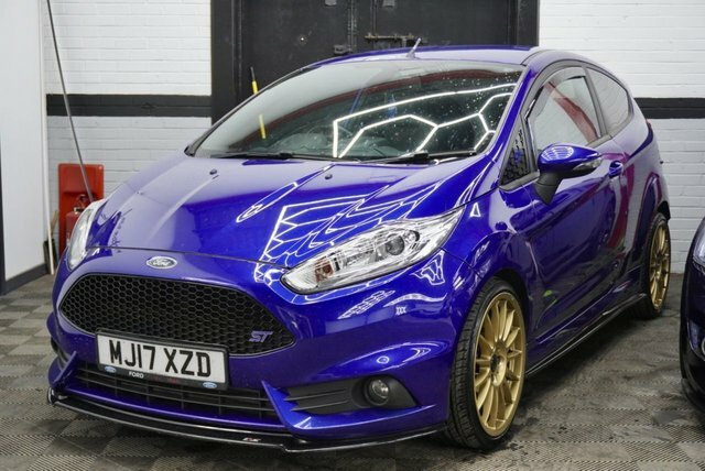 Ford Fiesta 1.6T Ecoboost St-3 Hatchback Eur Blue