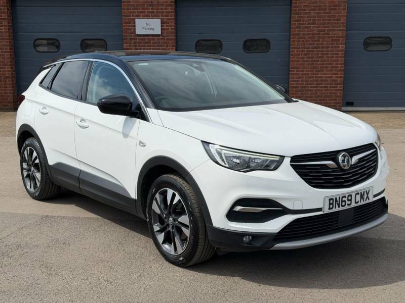 Vauxhall Grandland X 2.0 Turbo D Sri Nav - 2019 69 White