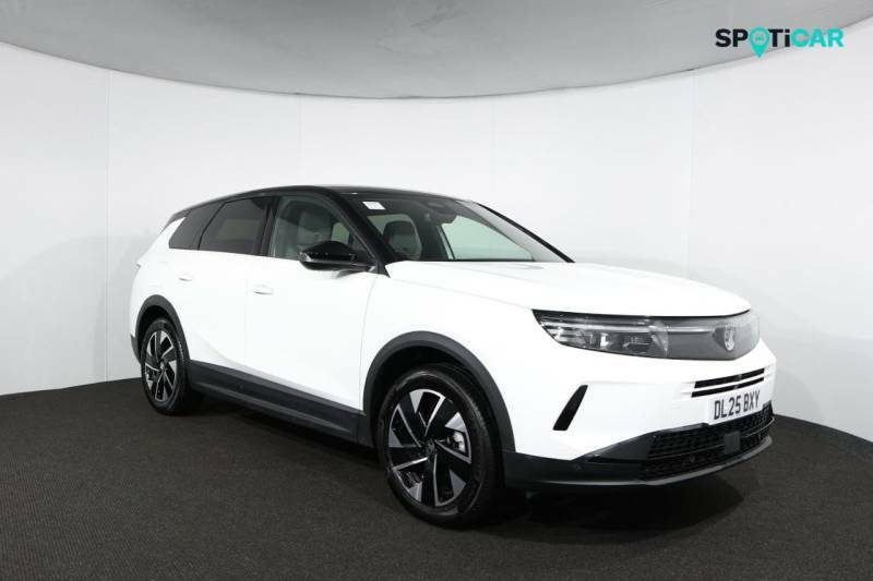 Vauxhall Grandland 1.2 Hybrid 136 Ultimate E-dct6 Pan Roof - White