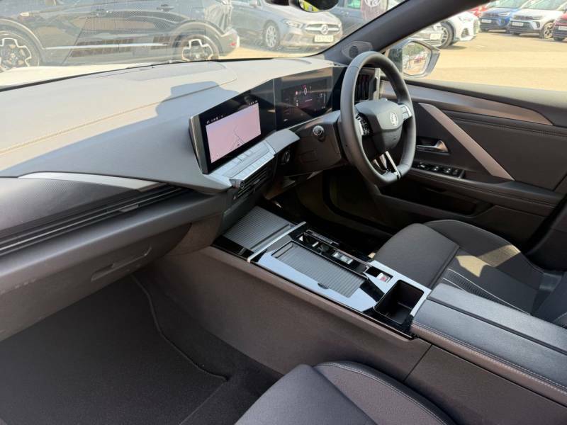 Vauxhall Astra 115Kw Gs 54Kwh - 2024 74 YD74SFF White #4