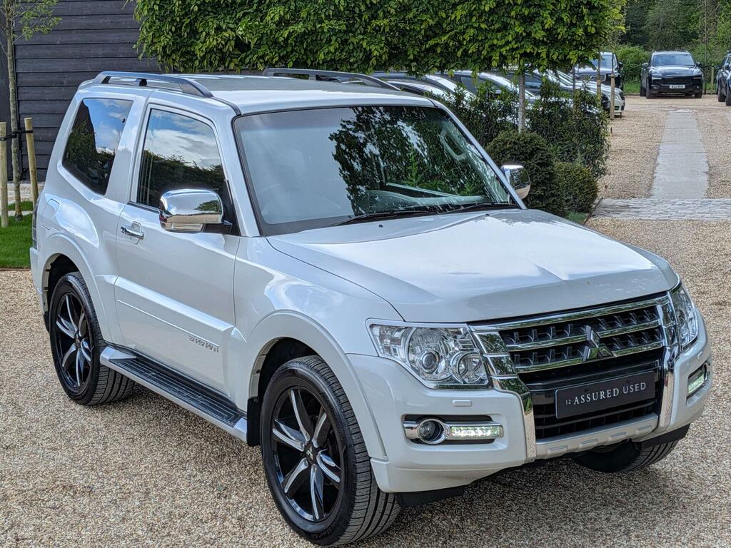 Mitsubishi Shogun 3.2 Di-dc Barbarian 4Wd Euro 5 Swb White #3