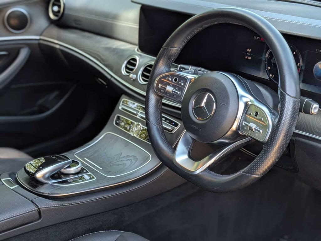 Mercedes-Benz E Class 2.0 E220d Amg Line G-tronic Euro 6 Ss KL68JJZ Black #4