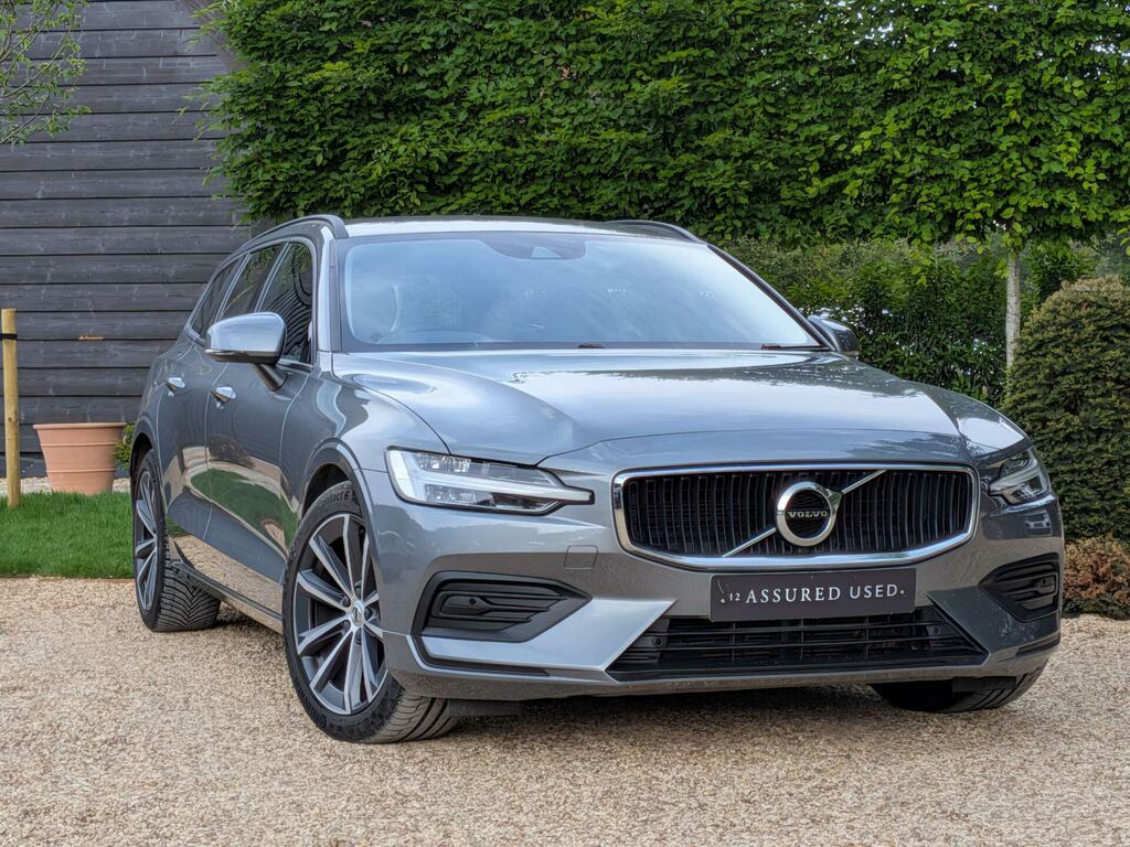Volvo V60 2.0 B3 Mhev Momentum Euro 6 Ss Grey
