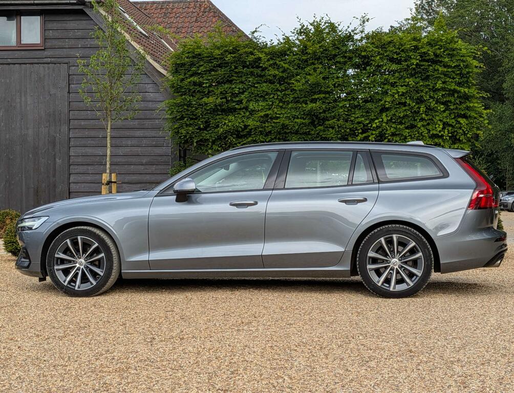 Volvo V60 2.0 B3 Mhev Momentum Euro 6 Ss Grey #6