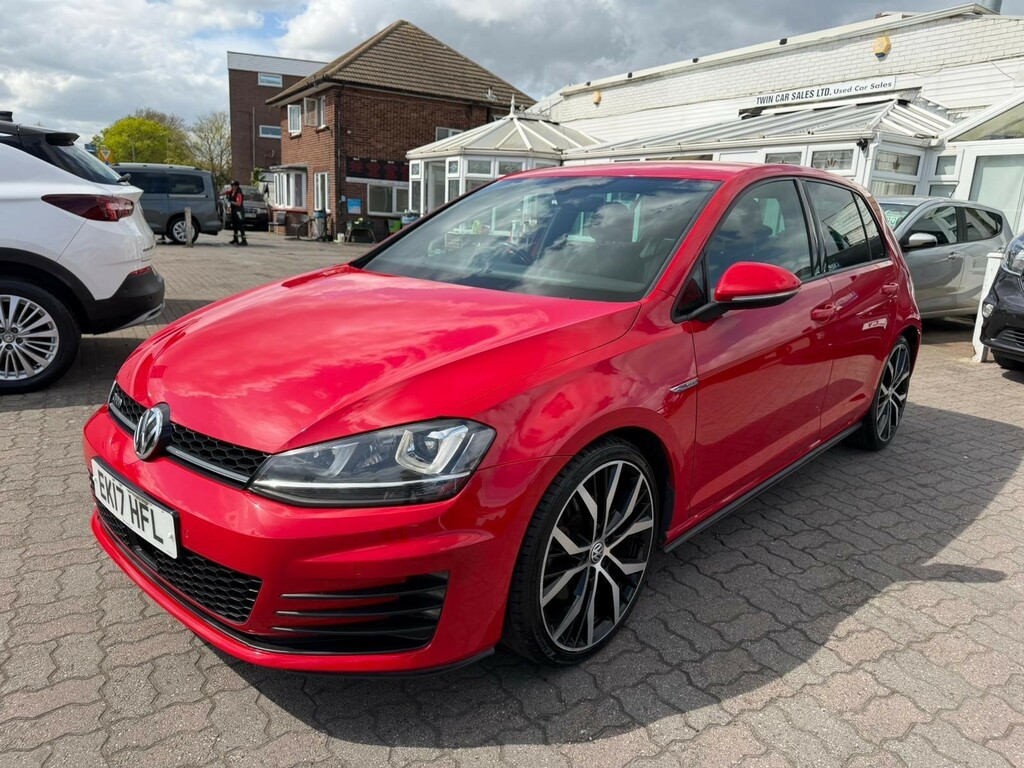 Volkswagen Golf 2.0 Tdi Bluemotion Tech Gtd Dsg Euro 6 Ss EK17HFL Red #4