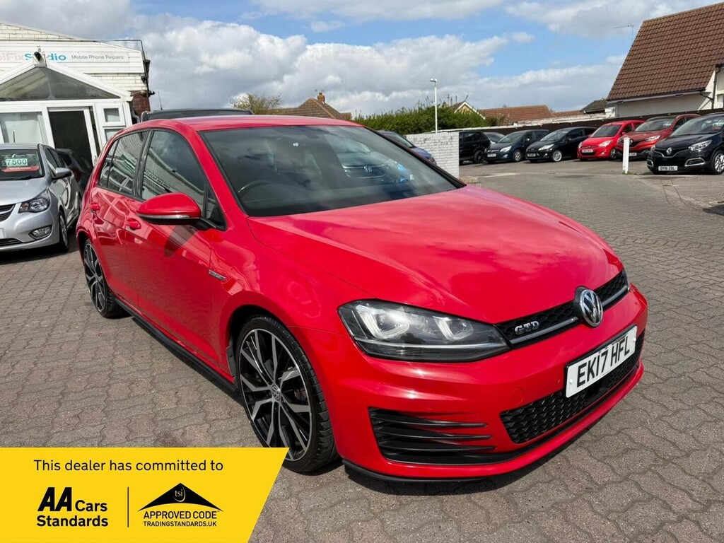 Volkswagen Golf 2.0 Tdi Bluemotion Tech Gtd Dsg Euro 6 Ss Red