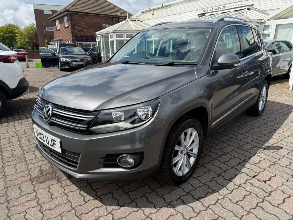 Volkswagen Tiguan 2.0 Tdi Bluemotion Tech Se Dsg 4Wd Euro 5 Ss VU13UJF Grey #4