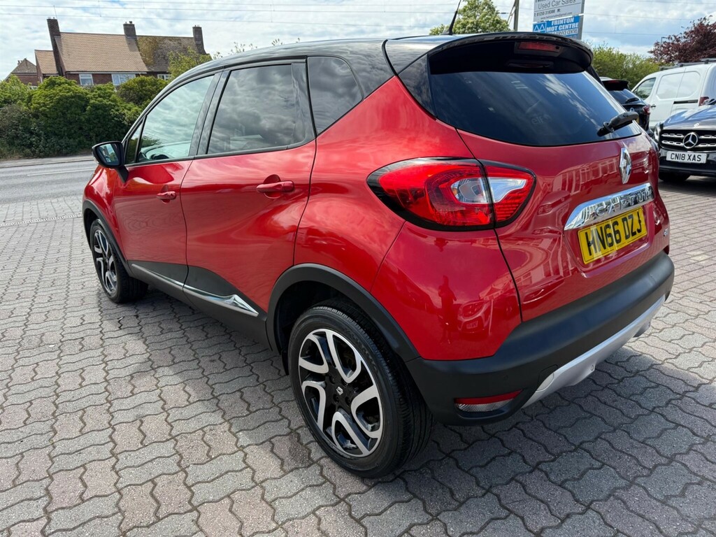 Renault Captur 1.5 Dci Energy Signature Nav Euro 6 Ss HN66DZJ Red #6