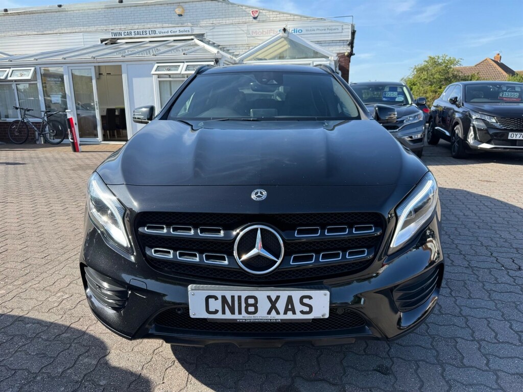 Mercedes-Benz GLA Class 1.6 Amg Line Premium 7G-dct Euro 6 Ss CN18XAS Black #2