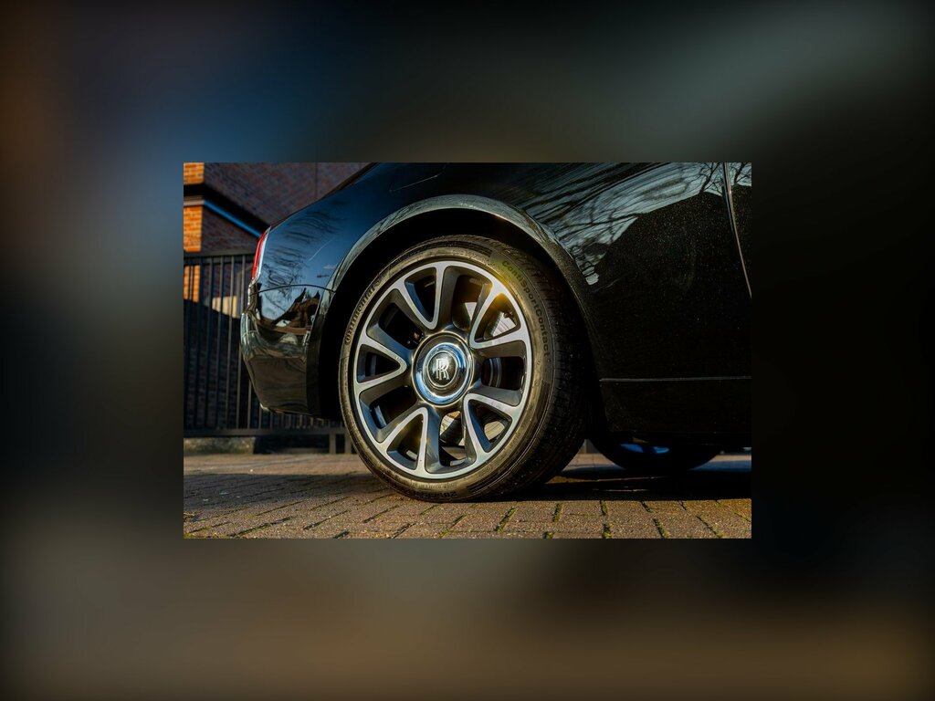 Rolls-Royce Wraith Wraith V12 Black Badge Grey #9