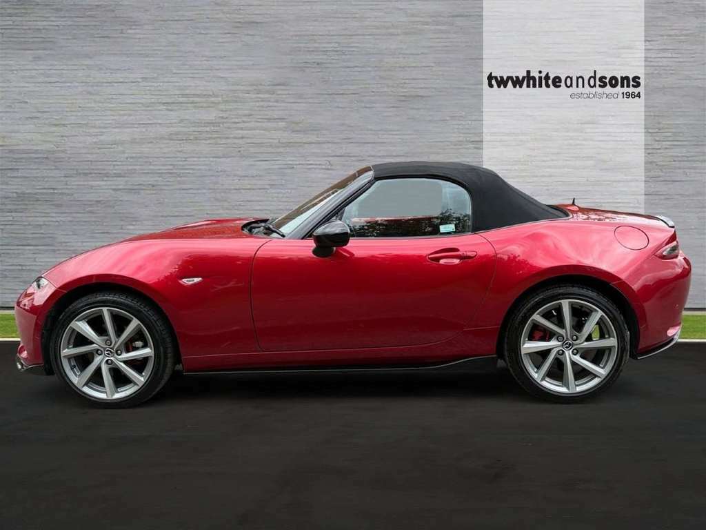 Mazda MX-5 Sport Recaro Red #4