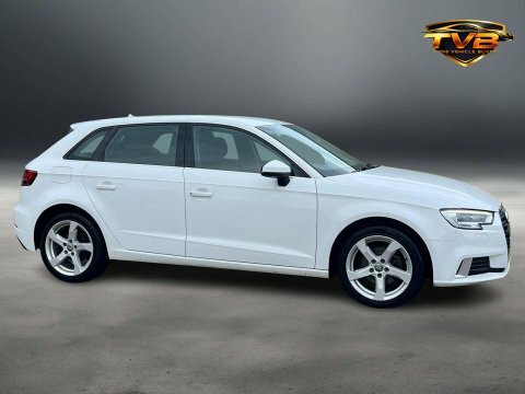 Audi A3 2.0 A3 Sportback SF18ZWE White #3